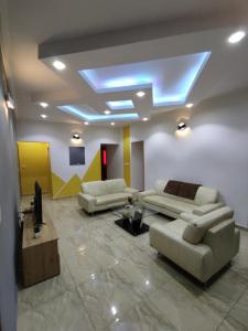 Posezení v ubytování HOTEL APPART B4U Be For You Nos logement affichent un style résolument unique