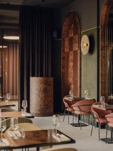 Posezení v ubytování Flaner Hotel, WorldHotels Crafted