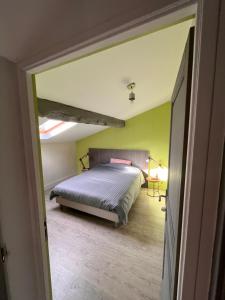 Posteľ alebo postele v izbe v ubytovaní Magnifique maison toulousaine