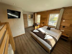 Posteľ alebo postele v izbe v ubytovaní Hotel-Landgasthof Katschtalerhof