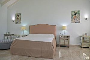 Ένα ή περισσότερα κρεβάτια σε δωμάτιο στο Ocean View Villa with pool +34 φωτογραφίες