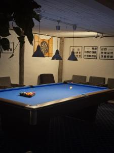Biliardový stôl v ubytovaní Hotel Jämteborg