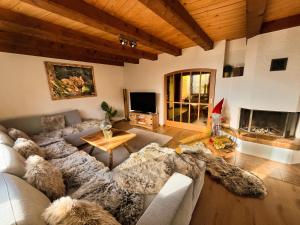 Istumisnurk majutusasutuses Chalet Bergdoktor