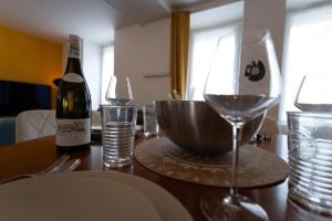 Nápoje v ubytování Le Twelve CHABLIS Maison chaleureuse, calme, 2 chambres