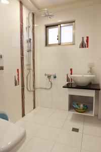 Ett badrum på Ibizakenting Hotel