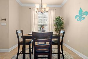Fotografija v galeriji nastanitve Tailored For Work Groups At Thibs Crib v mestu Lake Charles