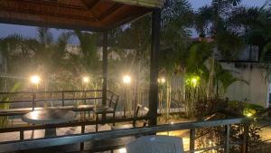 Μπαλκόνι ή βεράντα στο Alisha Grand Pool Villa by Royal Experiences