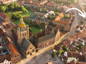 Γενική άποψη της πόλης Μπριζ ή θέα της πόλης από  αυτή η παραθεριστική κατοικία