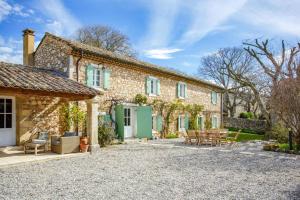 Το κτήριο όπου στεγάζεται  η βίλα