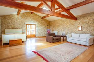 Χώρος καθιστικού στο Villa Le Vieux Mas by Villa Plus +24 φωτογραφίες