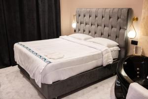 Postel nebo postele na pokoji v ubytování QUICK'HOT By GTS - capsules et chambres confortables