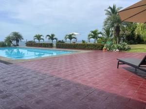 Bazén v ubytování Ocean view Apartment nebo v jeho okolí