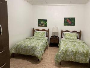 Postel nebo postele na pokoji v ubytování Ocean view Apartment + 9 fotografií