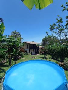 Swimmingpoolen hos eller tæt på Alto Mar