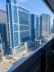 Nespecifikovaný výhled na destinaci Batumi nebo výhled na město při pohledu z hotelu