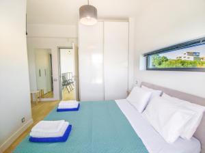 Posteľ alebo postele v izbe v ubytovaní Villa Darazzo with Private Pool