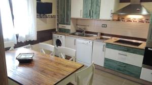 A kitchen or kitchenette at Nature Love