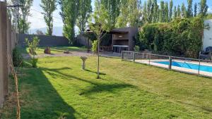 Πισίνα στο ή κοντά στο Casa vacacional en los caminos del vino