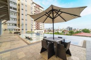 Bazén v ubytování Condo - WIFI up to 100mbps - Infinity Pool nebo v jeho okolí