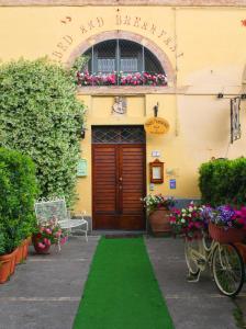 Gallery image of Camere Zimmer Rooms San Francesco in Buti