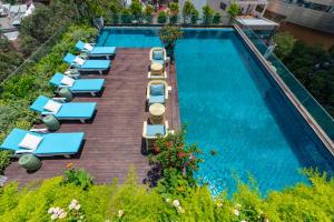 Bazén v ubytování Au Lac Charner Hotel nebo v jeho okolí + 37 fotografií