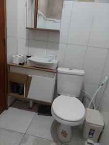 Ένα μπάνιο στο Qroom Janaina