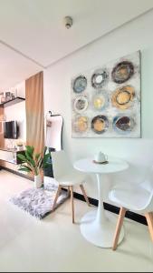 Nhà bếp/bếp nhỏ tại Cozy Staycation