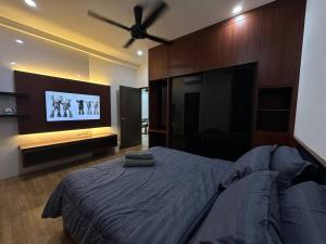 Ένα ή περισσότερα κρεβάτια σε δωμάτιο στο Luxury Big Balcony 180 CityView +12 φωτογραφίες