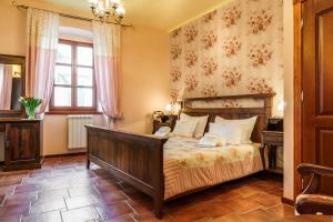 Katil atau katil-katil dalam bilik di Hotel Monte Cristo