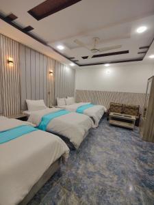 Katil atau katil-katil dalam bilik di Hotel Park Way & Restaurant