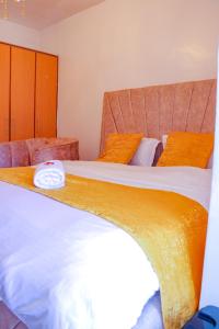 Gallery image of Signature Mall Rio Vista Furnished Studios Nairobi in Marimbeti
