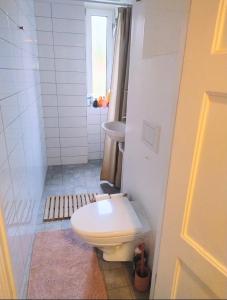 Ένα μπάνιο στο Apartment Relax