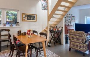 Imagen de la galería de Gorgeous Home In Bergen With Wifi, en Bergen