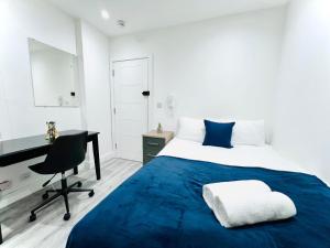 Postel nebo postele na pokoji v ubytování Central London Flats, perfect location to visit London!