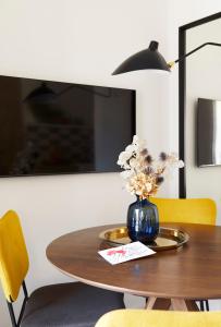 Μια τηλεόραση ή/και κέντρο ψυχαγωγίας στο Gelsomina nel Borgo Rimini