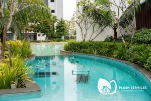 Maya Bay Residences at Gamuda Cove, Dengkil by Plush内部或周边的泳池