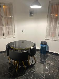 Gallery image of Appartement 3 pièces en face la gare de creil in Creil