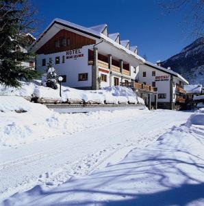 Το Hotel Beau Sejour Pré-Saint-Didier τον χειμώνα