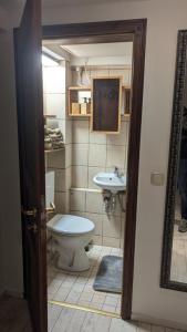 Ένα μπάνιο στο Lüte Koje - Gemütliche Kellerwohnung