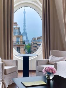 Posezení v ubytování Le Metropolitan, Paris Tour Eiffel, a Tribute Portfolio Hotel