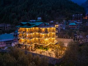 Splošen pogled na gorovje oz. razgled na gore, ki ga ponuja hotel