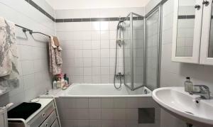Un baño de ROOM 'Mozart'