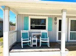 Ein Balkon oder eine Terrasse in der Unterkunft Sand Spur Cottages