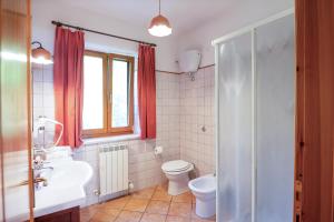 Koupelna v ubytování Agriturismo Fattoria Walden