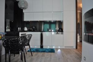 Apartament Cristal tesisinde mutfak veya mini mutfak