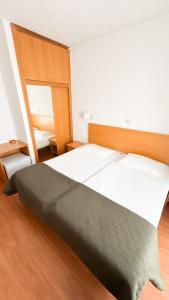 Postel nebo postele na pokoji v ubytování Hotel Mar Azul