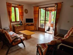 Μια τηλεόραση ή/και κέντρο ψυχαγωγίας στο Villa la Baume