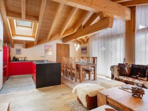 Kuchyň nebo kuchyňský kout v ubytování Apartment Rütschi-9 by Interhome