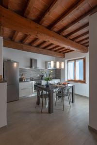 Imagen de la galería de Modernes Haus Mit Garten Und Privatem Parkplatz, en SantʼIlario