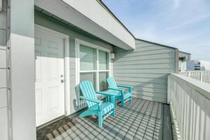 Balkón nebo terasa v ubytování Balcony, Pool and Beach Access Port Aransas Condo!